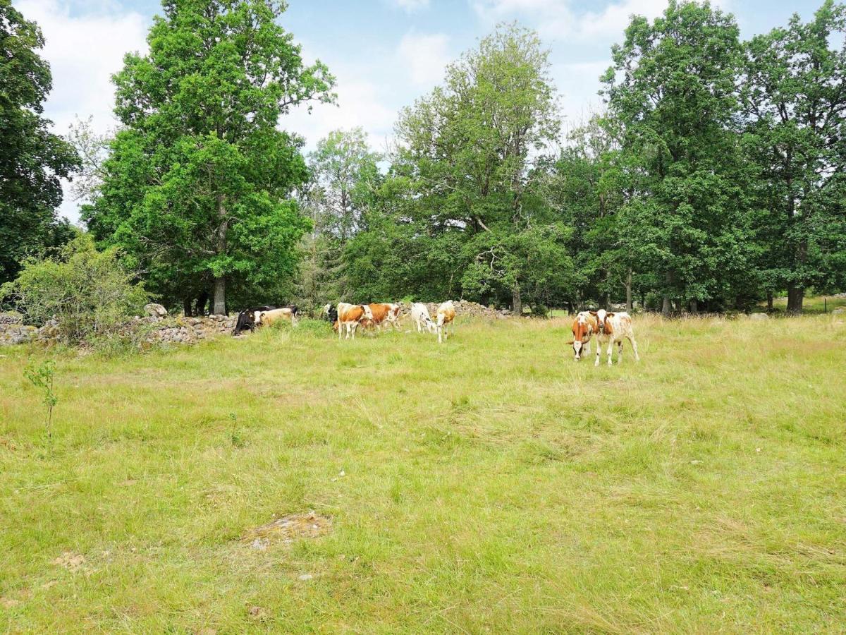 5 Person Holiday Home In Tingsryd エクステリア 写真